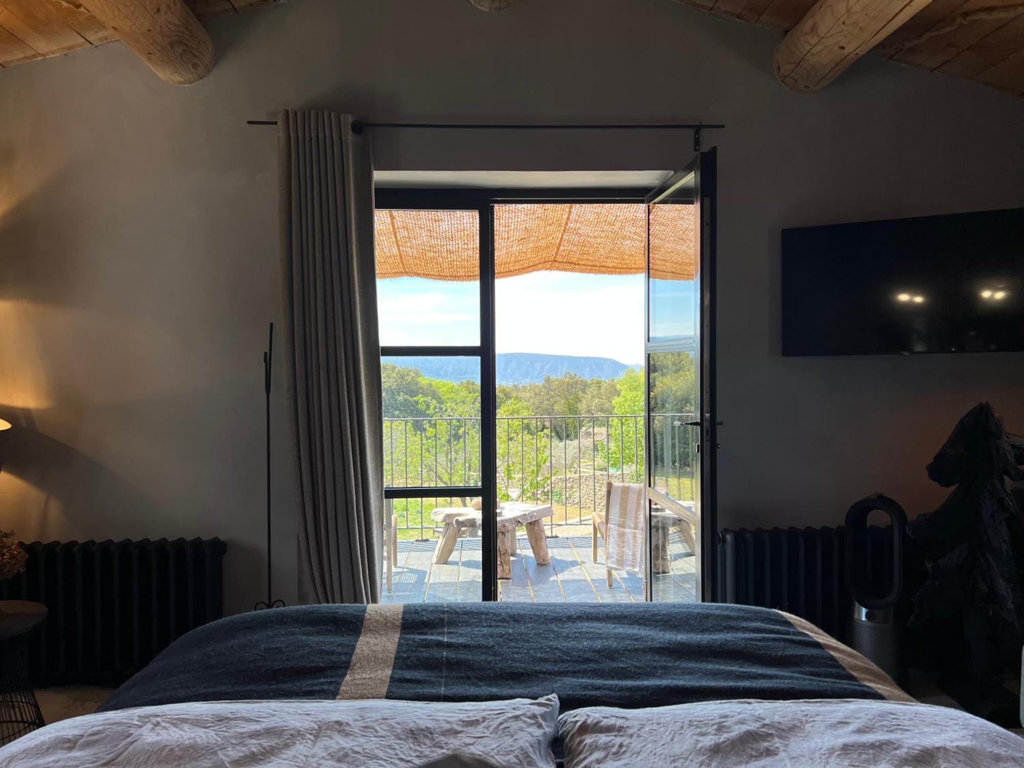 Le Mas De Bethel Gordes Zimmer foto